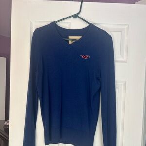 Men’s Hollister V necked navy blue sweater